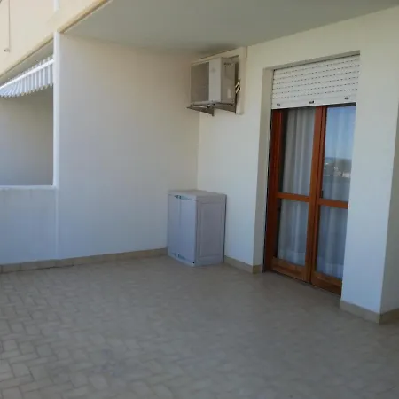 One Bedroom Flat In A With Swimming Pool Apartment