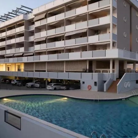 Apartment One Bedroom Flat In A With Swimming Pool