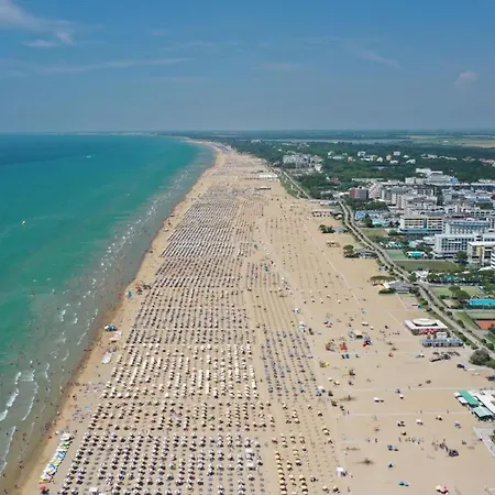 Apartment One Bedroom Flat In A With Swimming Pool Bibione