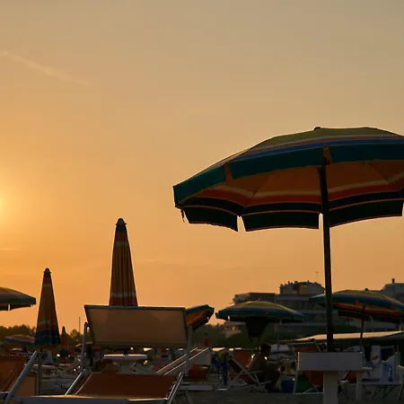 One Bedroom Flat In A With Swimming Pool * Bibione