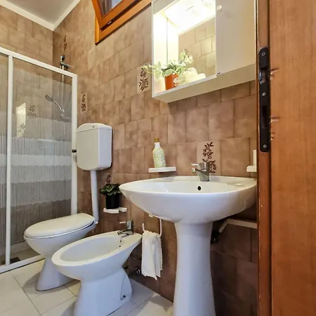 One Bedroom Flat In A With Pool * Bibione