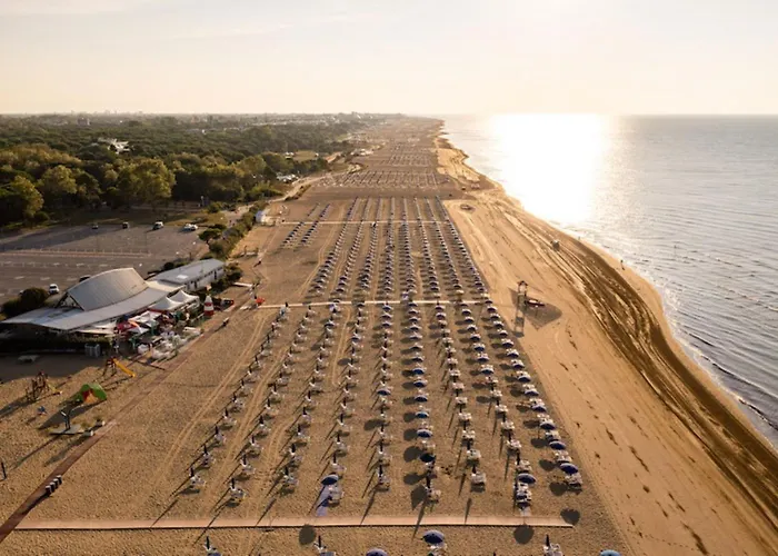 One Bedroom Flat In A With Pool Apartman *